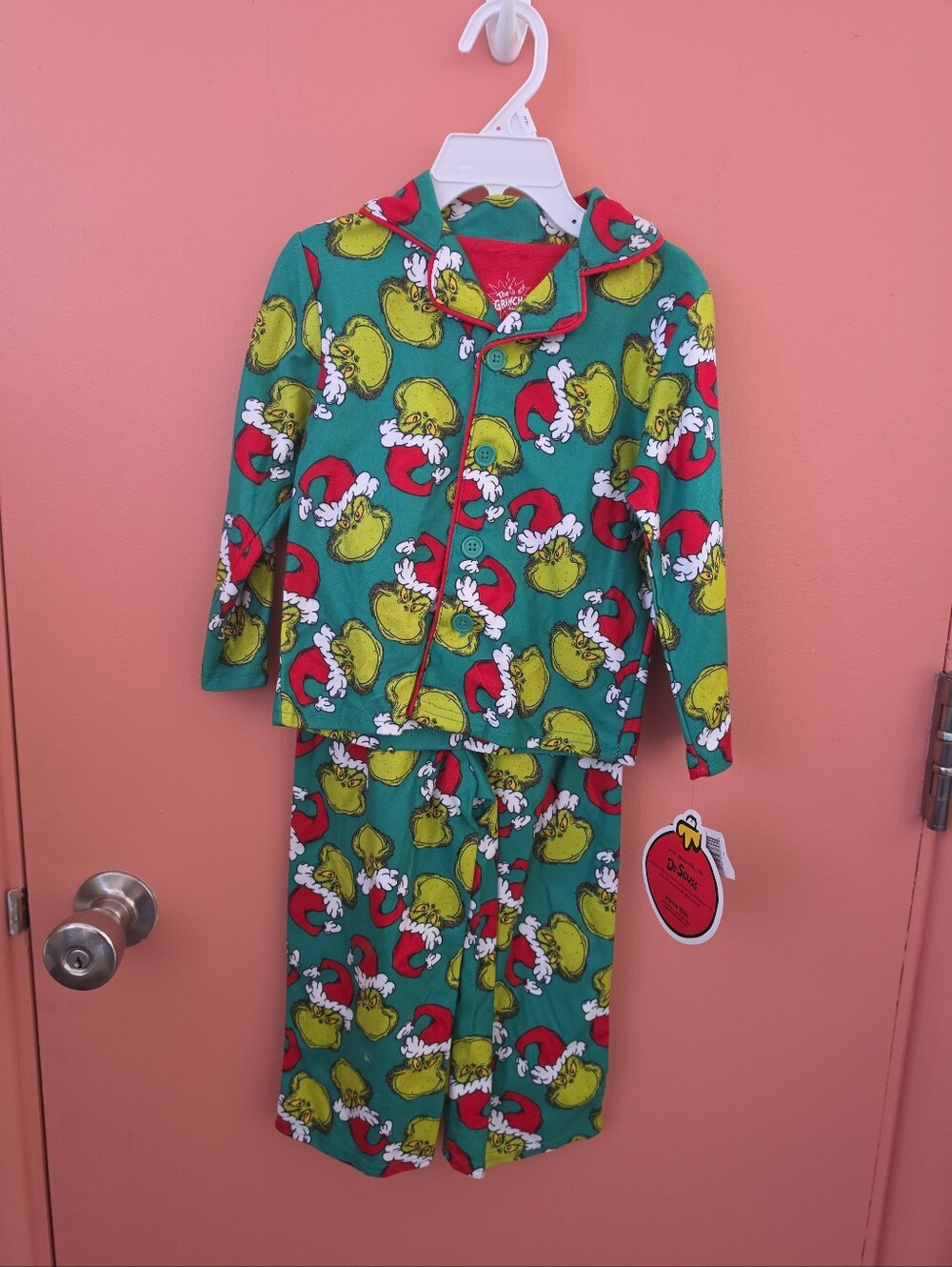 NWT The Grinch Girls Or Boys Size 3T Christmas Pajamas Button Shirt & Pants